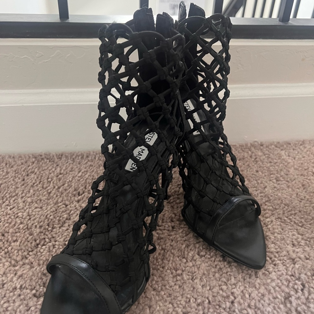 Steve Madden Black Heels with Intricate Cut-Out Design